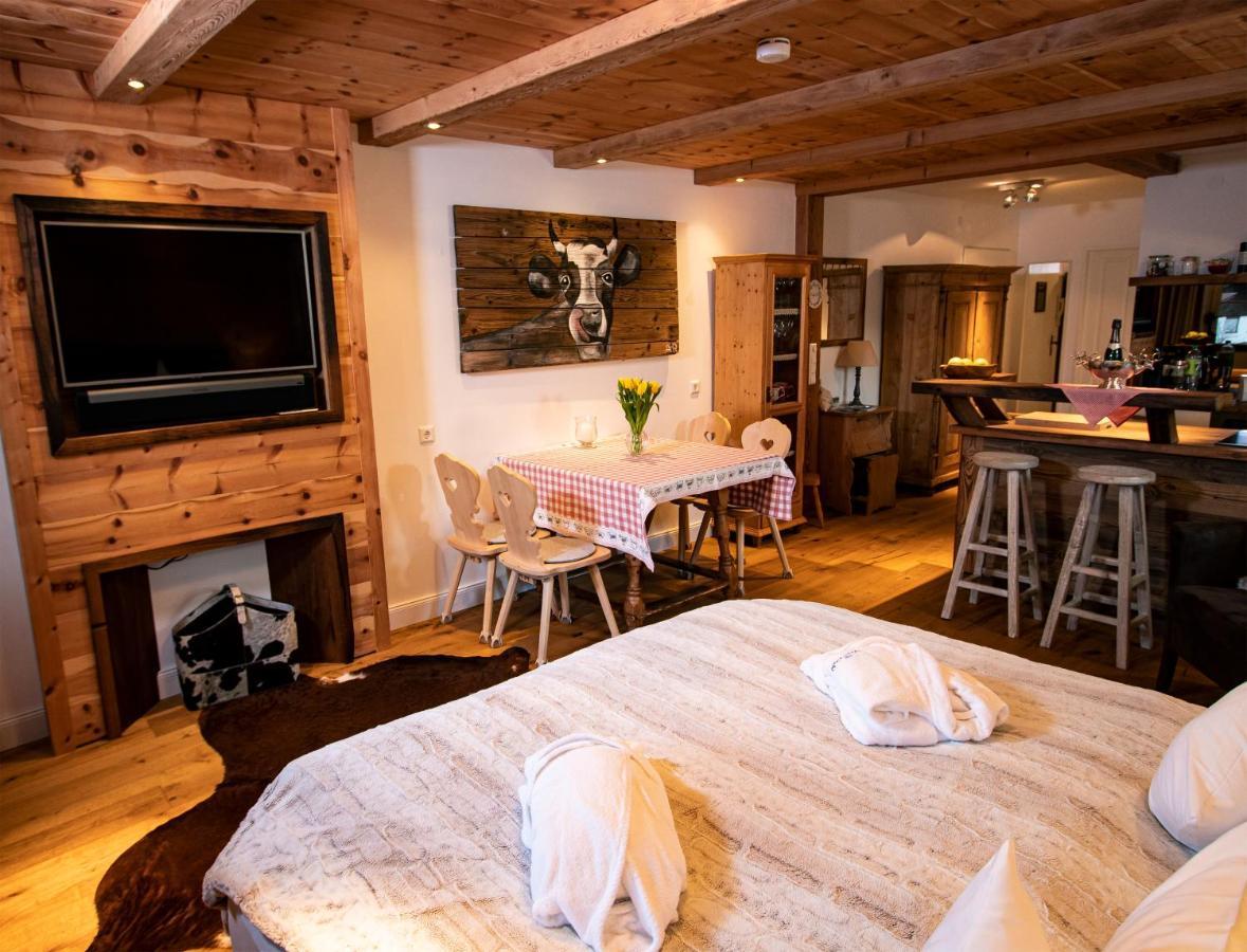 Mountain Harmony Apartment